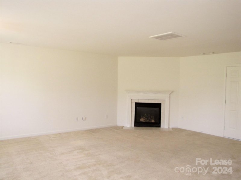 Property image 4 at 1705 Ledson Court, Charlotte, NC 28214