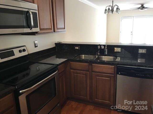 Property image 3 at 1348 Green Oaks Lane, Charlotte, NC 28205