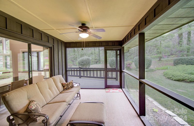 Property image 5 at 3015 Chestnut Tree Road, Hendersonville, NC 28792