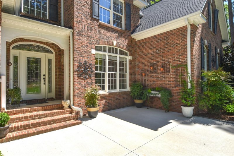 Property image 2 at 8884 Radford Court, Sherrills Ford, NC 28673