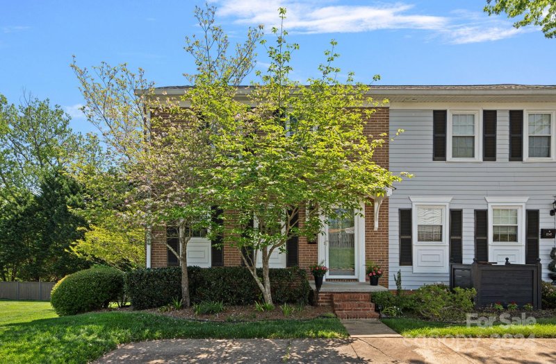 8350 Knights Bridge Road