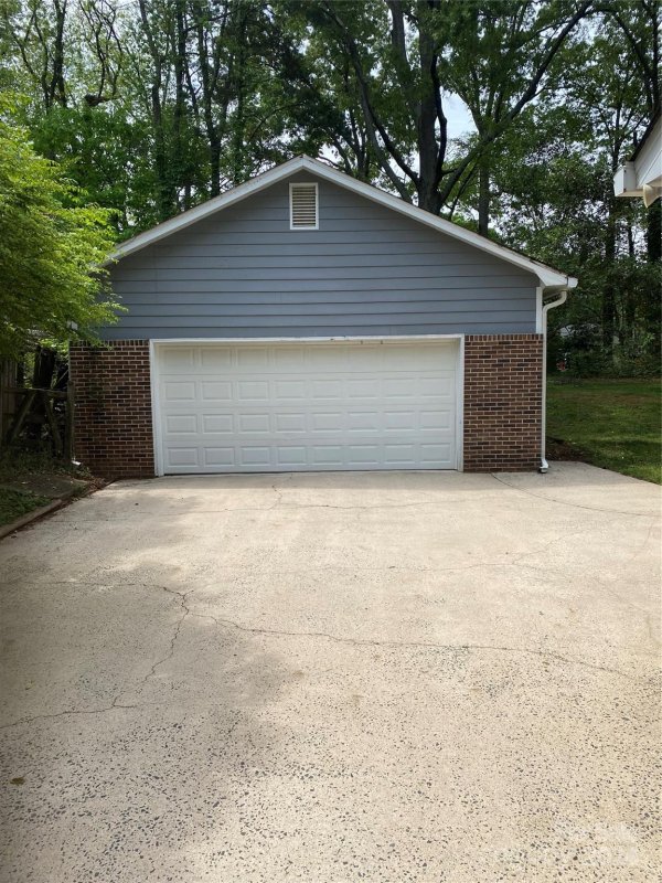 Property image 3 at 5910 Grosner Place, Charlotte, NC 28211