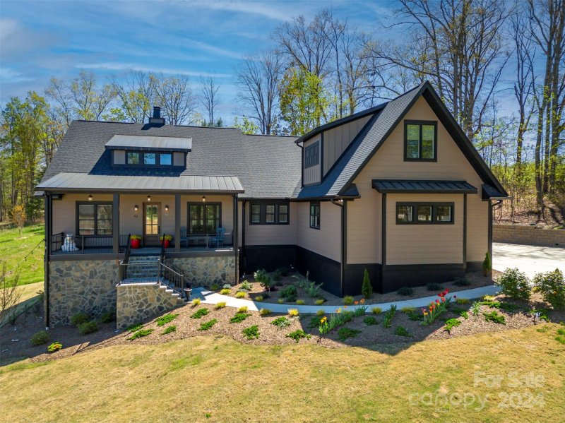 Property image 3 at 61 Taddington Circle, Columbus, NC 28722