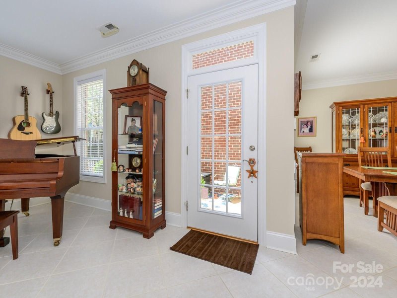 Property image 4 at 219 Twain Avenue, Davidson, NC 28036