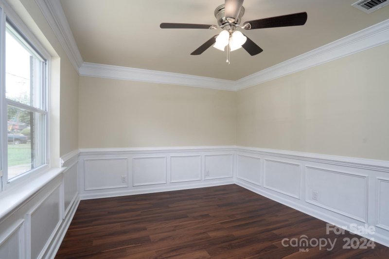 Property image 4 at 1830 Irma Street, Charlotte, NC 28216