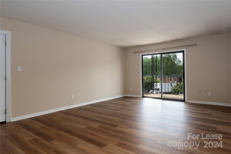 Property image 3 at 4736 Hedgemore Drive, Charlotte, NC 28209