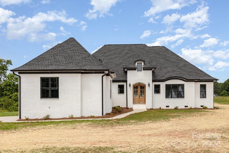 Property image 2 at 218 Triple Ponds Court, Clover, SC 29710