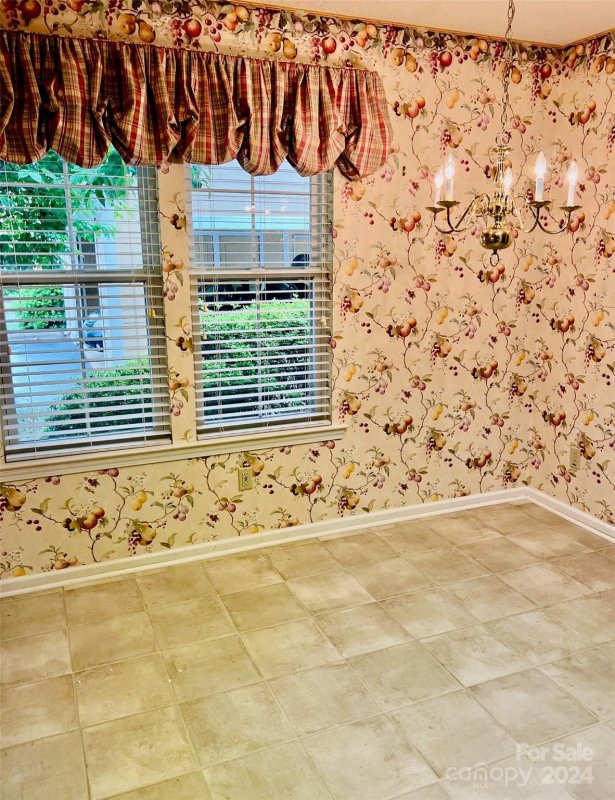 Property image 5 at 1402 Hyde Park Drive, Asheville, NC 28806