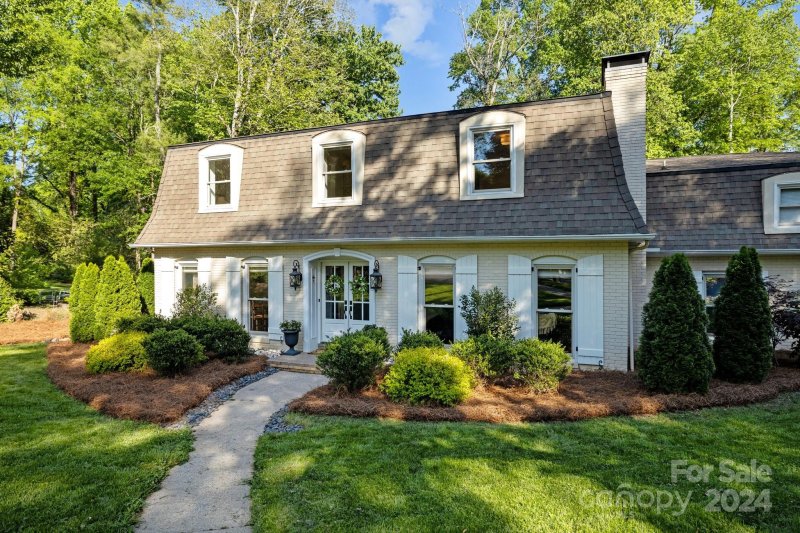 Property image 2 at 427 Whitestone Road, Charlotte, NC 28270