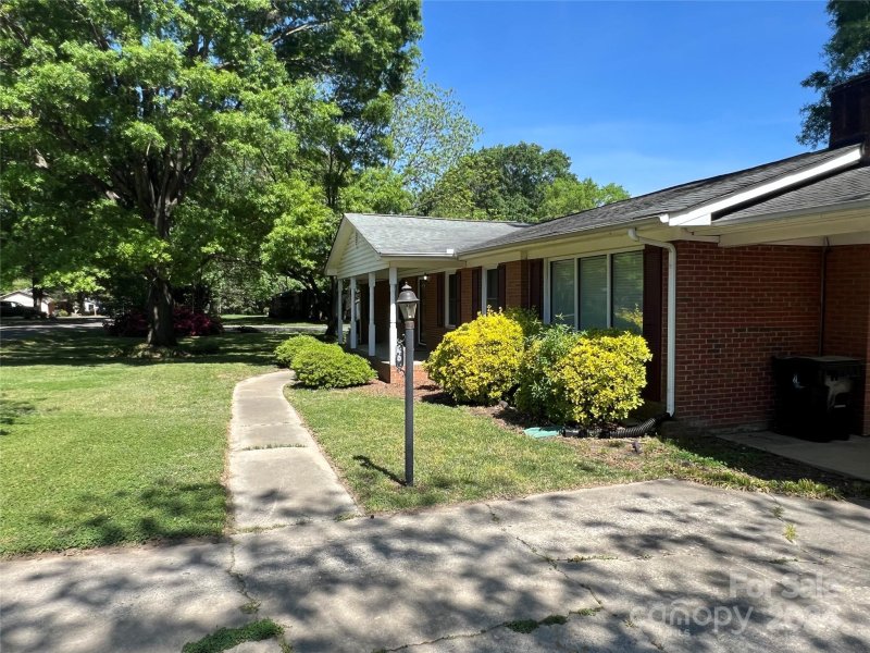 Property image 3 at 1706 Pinedell Avenue, Monroe, NC 28110