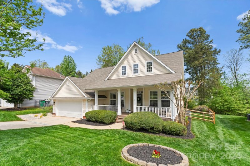 Property image 2 at 5618 Branthurst Drive, Charlotte, NC 28269