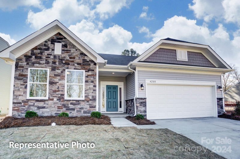 Property image 3 at 111 S Dunlavin Way, Mooresville, NC 28115