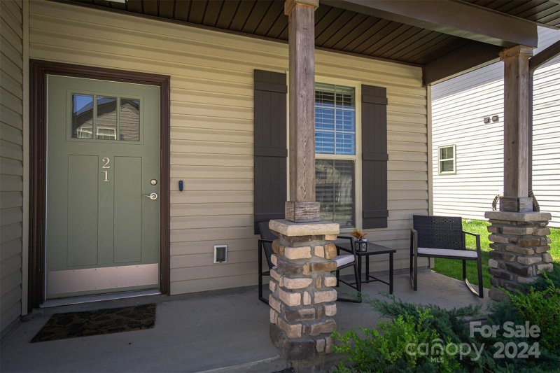 Property image 3 at 21 Greenly Lane, Fletcher, NC 28732