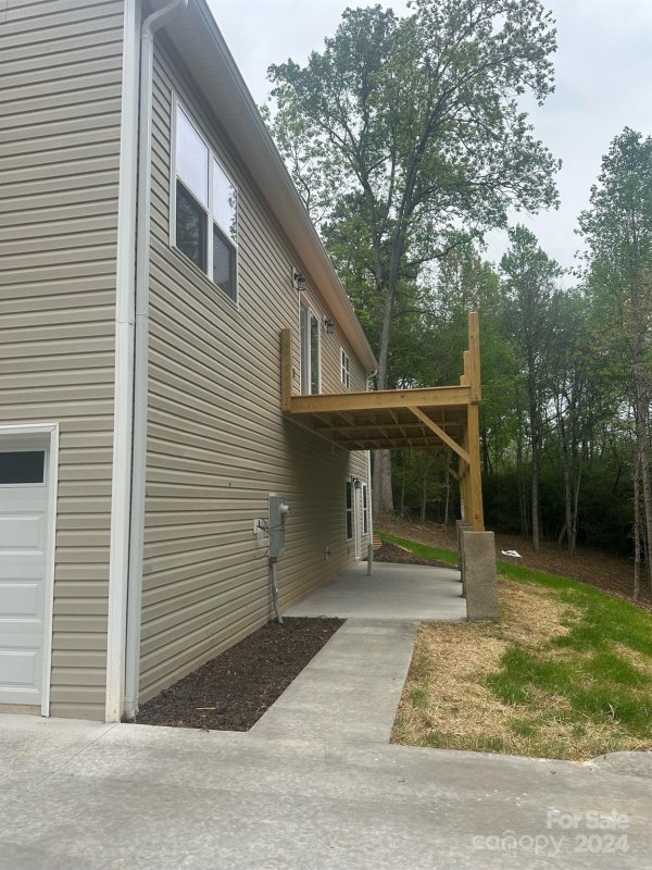 Property image 4 at 61 Whispering Pines Drive, Marion, NC 28752