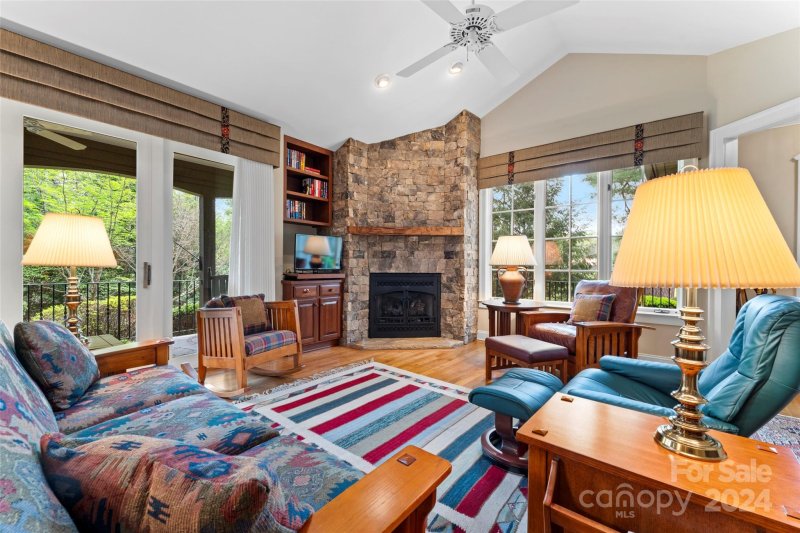 Property image 5 at 50 Hollyberry Lane, Brevard, NC 28712