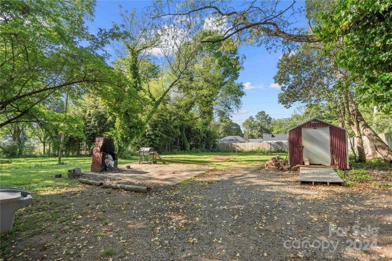 Property image 3 at 1306 Bethel Road, Charlotte, NC 28208