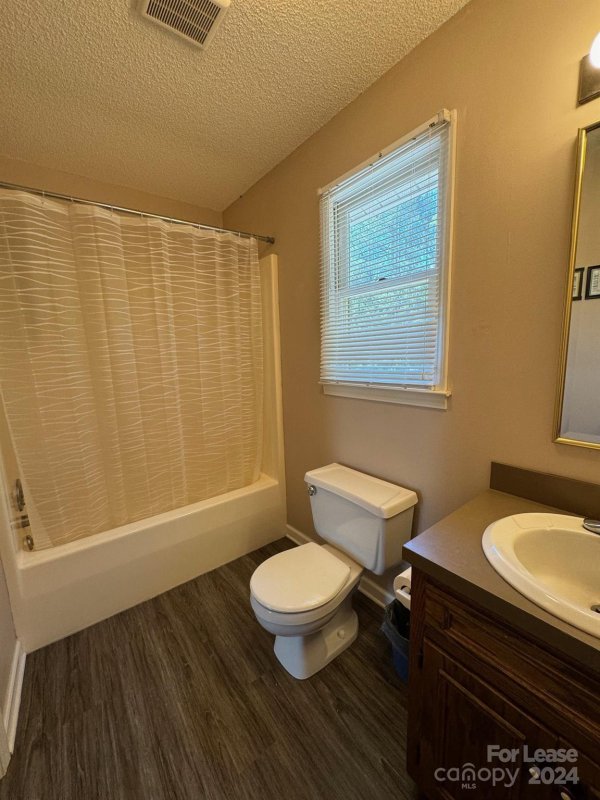 Property image 3 at 6440 Longview Lane, Hickory, NC 28601