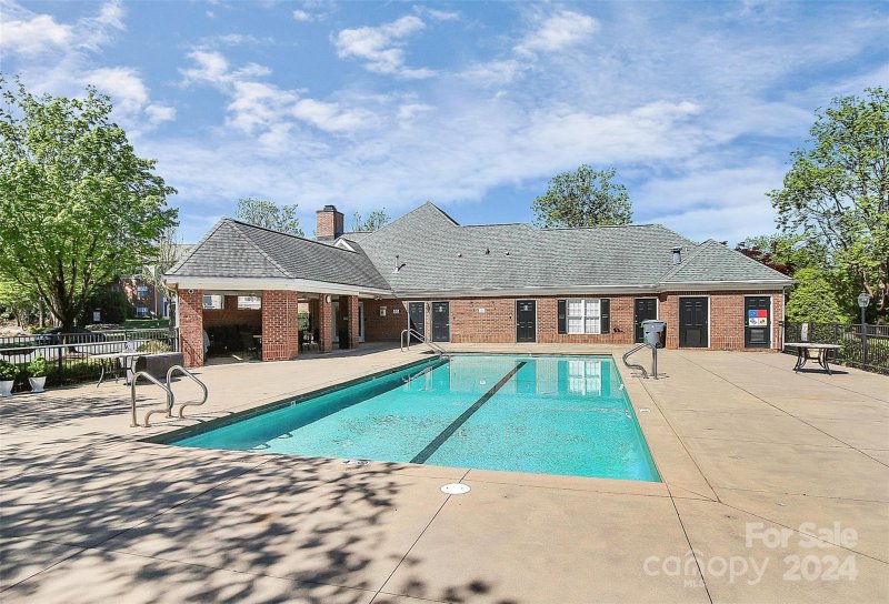 Property image 3 at 8331 Olde Troon Drive, Charlotte, NC 28277