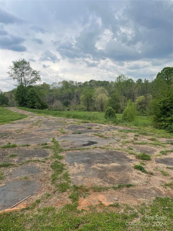 Property image 5 of 1983 Nw Seagletown Road in Seagletown Heights, Vale, NC 28168