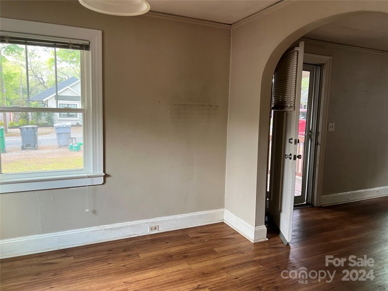 Property image 4 at 2133 Camp Greene Street, Charlotte, NC 28208