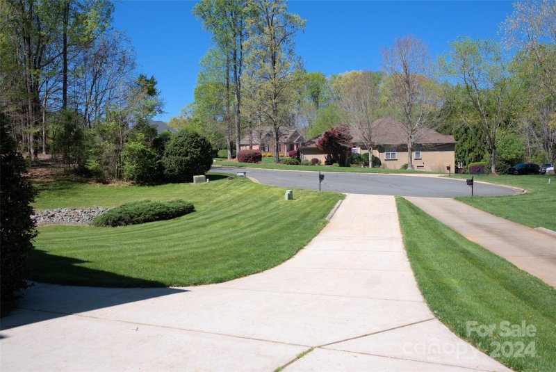 Property image 3 at 6109 Mosswood Court, Mint Hill, NC 28227