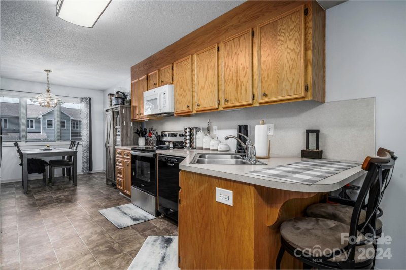 Property image 3 at 3388 White Oak Court, Claremont, NC 28610