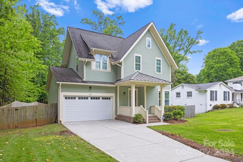 Property image 4 at 1701 Flynnwood Drive, Charlotte, NC 28205