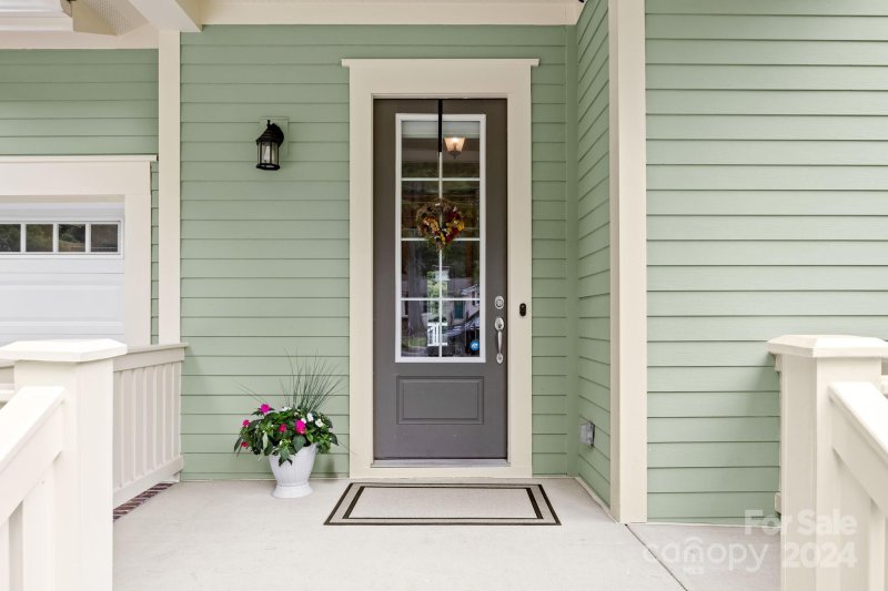 Property image 5 at 1701 Flynnwood Drive, Charlotte, NC 28205