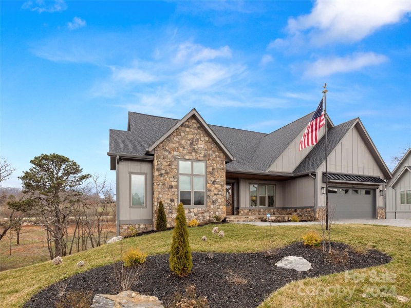 Property image 2 at 535 Daniel Circle Drive, Mills River, NC 28759