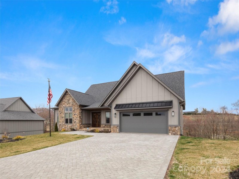 Property image 3 at 535 Daniel Circle Drive, Mills River, NC 28759