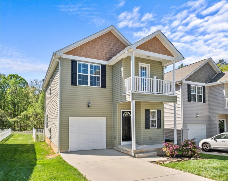 Property image 2 at 117 High Bluff Circle, Mooresville, NC 28115