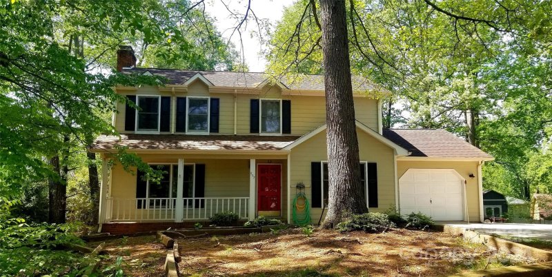 Property image 3 at 207 Woodridge Drive, Belmont, NC 28012