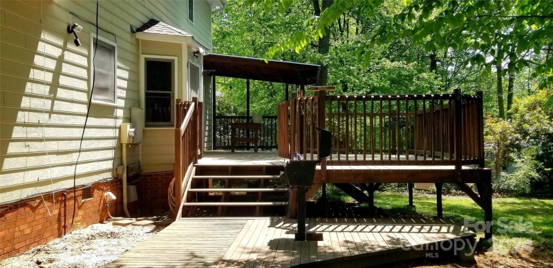 Property image 5 at 207 Woodridge Drive, Belmont, NC 28012