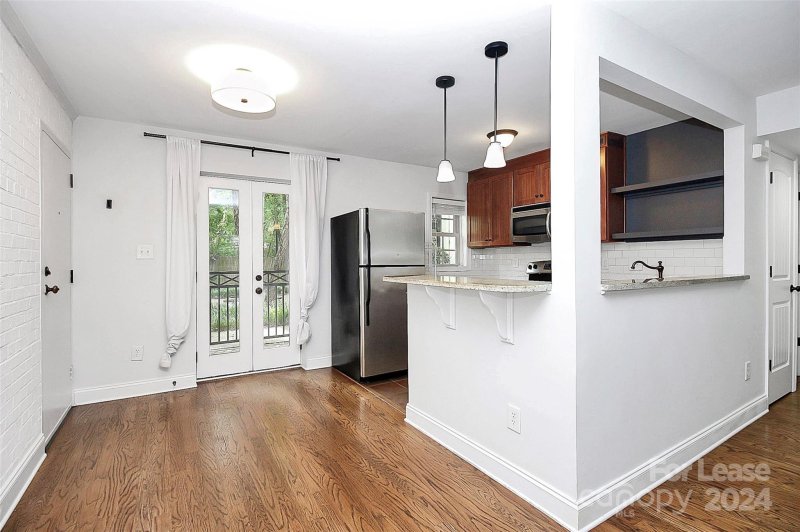 Property image 5 at 4921 Park Road, Charlotte, NC 28209