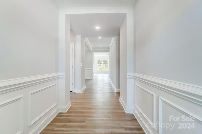 Property image 3 at 109 S Dunlavin Way, Mooresville, NC 28115