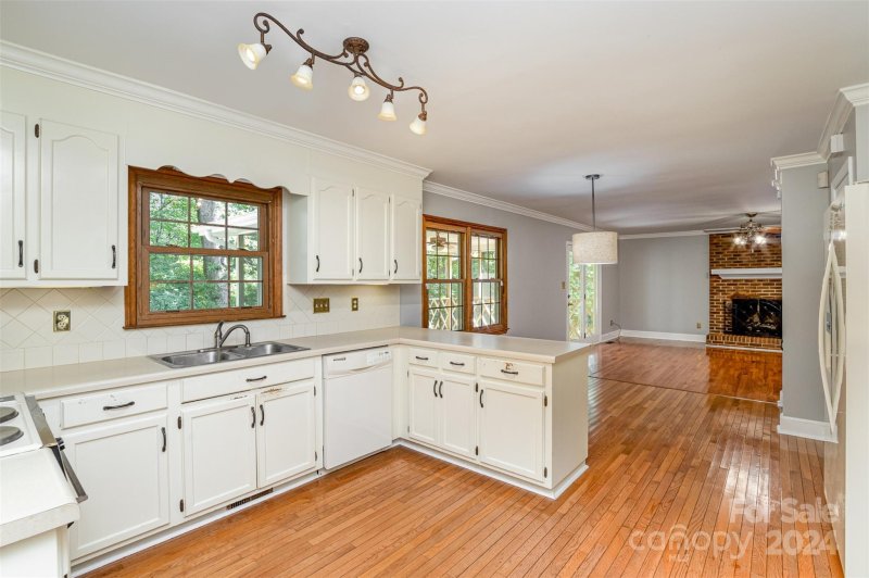 Property image 5 at 3438 Thoroughbred Court, Gastonia, NC 28056