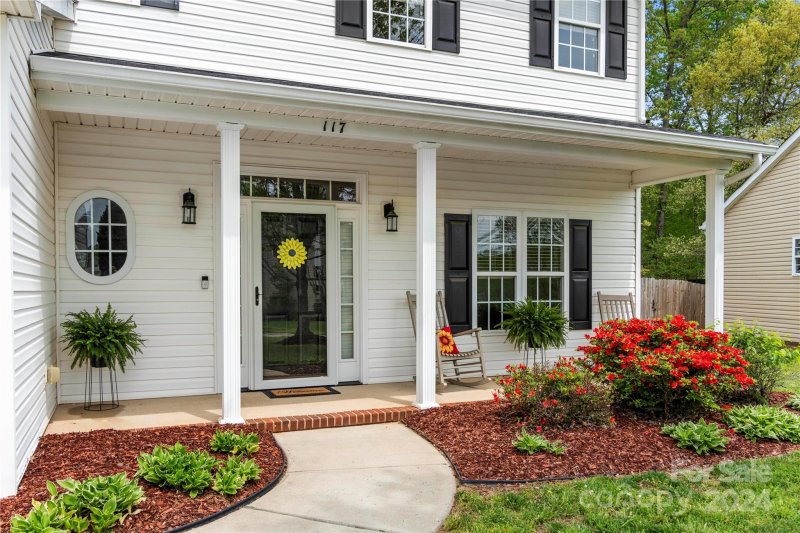 Property image 5 at 117 Arbridge Court, Mount Holly, NC 28120