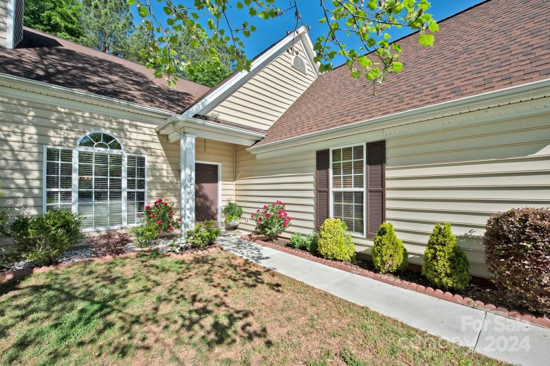 Property image 5 at 13326 Michael Lynn Road, Charlotte, NC 28278