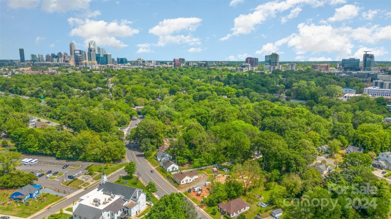 Property image 3 at 1214 Fordham Road, Charlotte, NC 28208