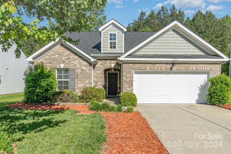 Property image 3 at 1660 Beleek Ridge Lane, Lake Wylie, SC 29710