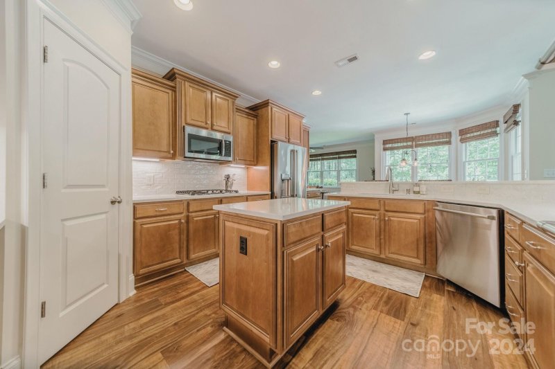 Property image 4 at 4273 Sailview Drive, Denver, NC 28037