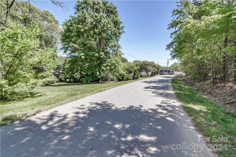 Property image 4 at 4229 Candlewood Drive, Sherrills Ford, NC 28673