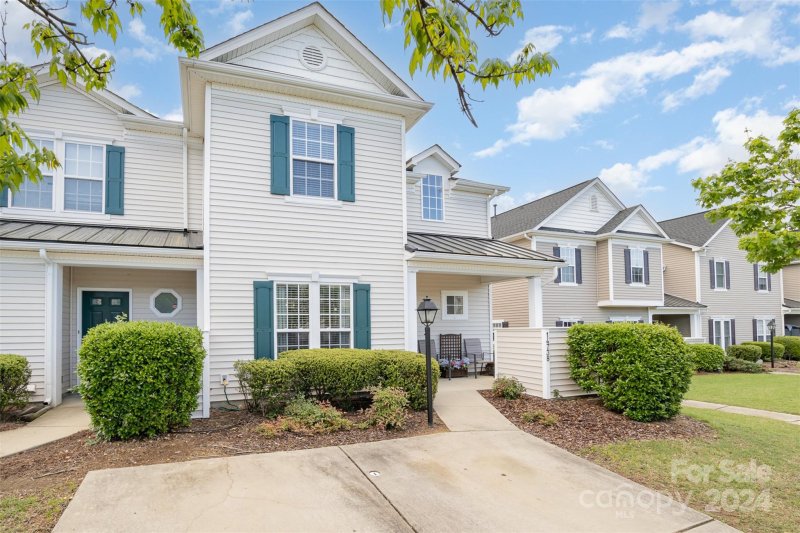 Property image 2 at 14738 Lions Pride Court, Charlotte, NC 28273