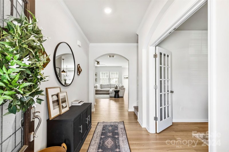 Property image 3 at 143 W Morehouse Avenue, Mooresville, NC 28117