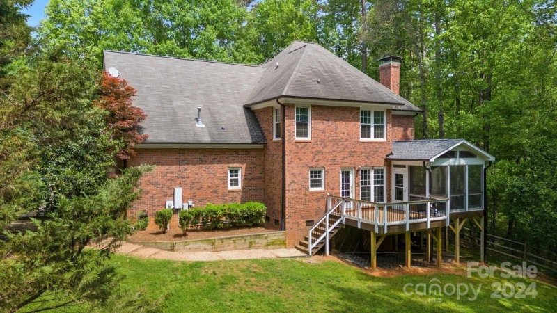 Property image 2 at 920 Waterview Lane, Monroe, NC 28110