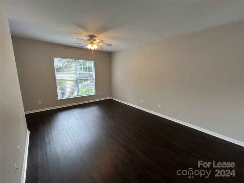 Property image 2 at 129 Morehouse Avenue, Mooresville, NC 28117