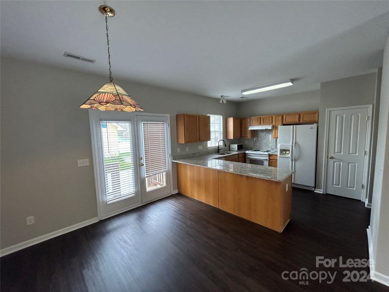 Property image 5 at 129 Morehouse Avenue, Mooresville, NC 28117