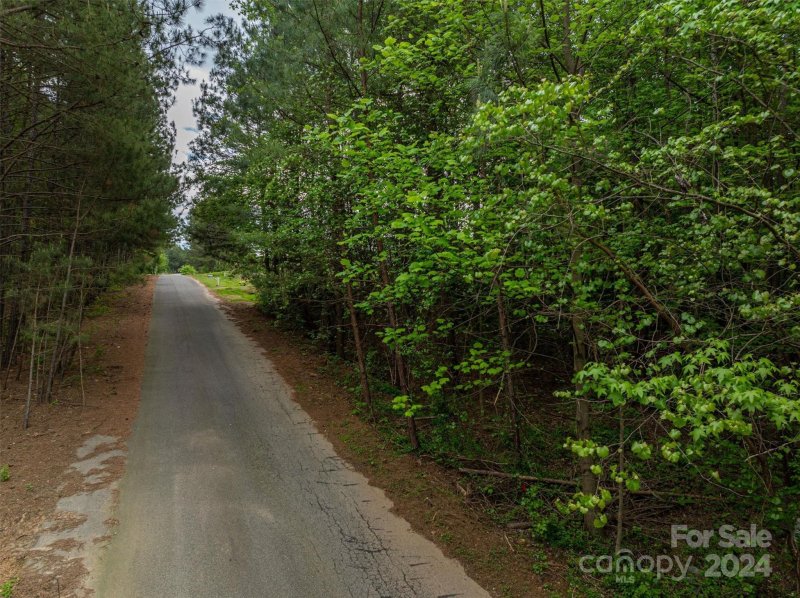 Property image 2 at 25 Knottywood Lane, Vale, NC 28168