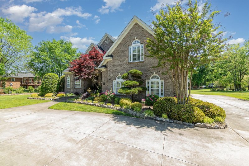 Property image 3 at 4413 Coddle Creek Drive, Concord, NC 28027