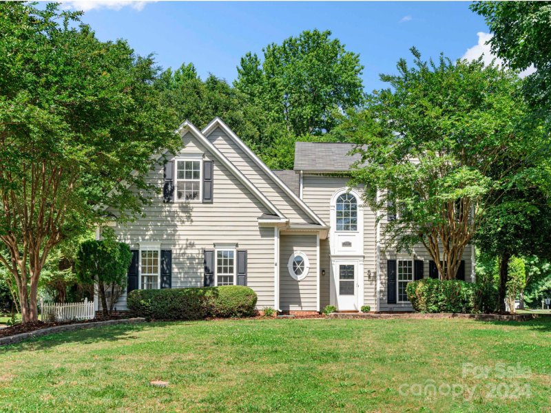 50 Pond View Lane